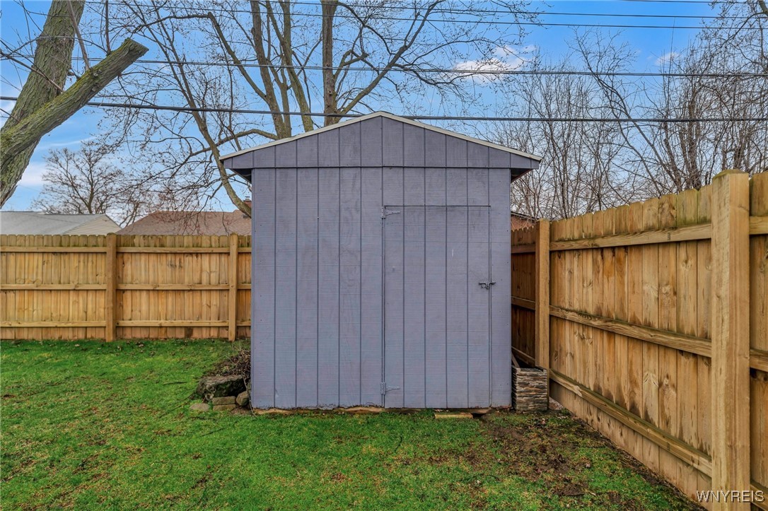 92 Rosemont Drive, Amherst, New York image 38