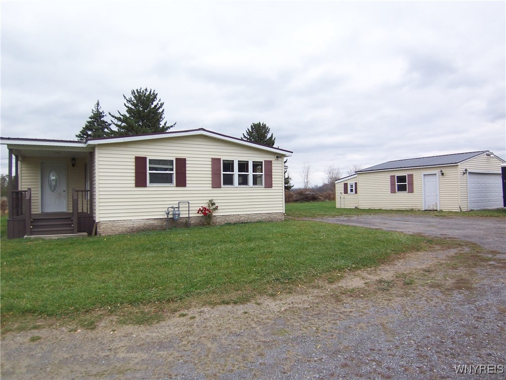 6737 Oak Orchard Road, Elba, New York image 4