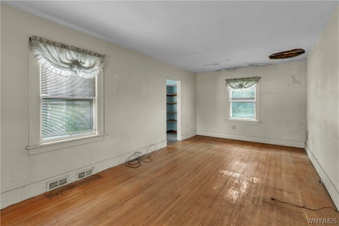 Tiny photo for 4113 Lake Avenue, Lockport Town, NY 14094 (MLS # B1708422)
