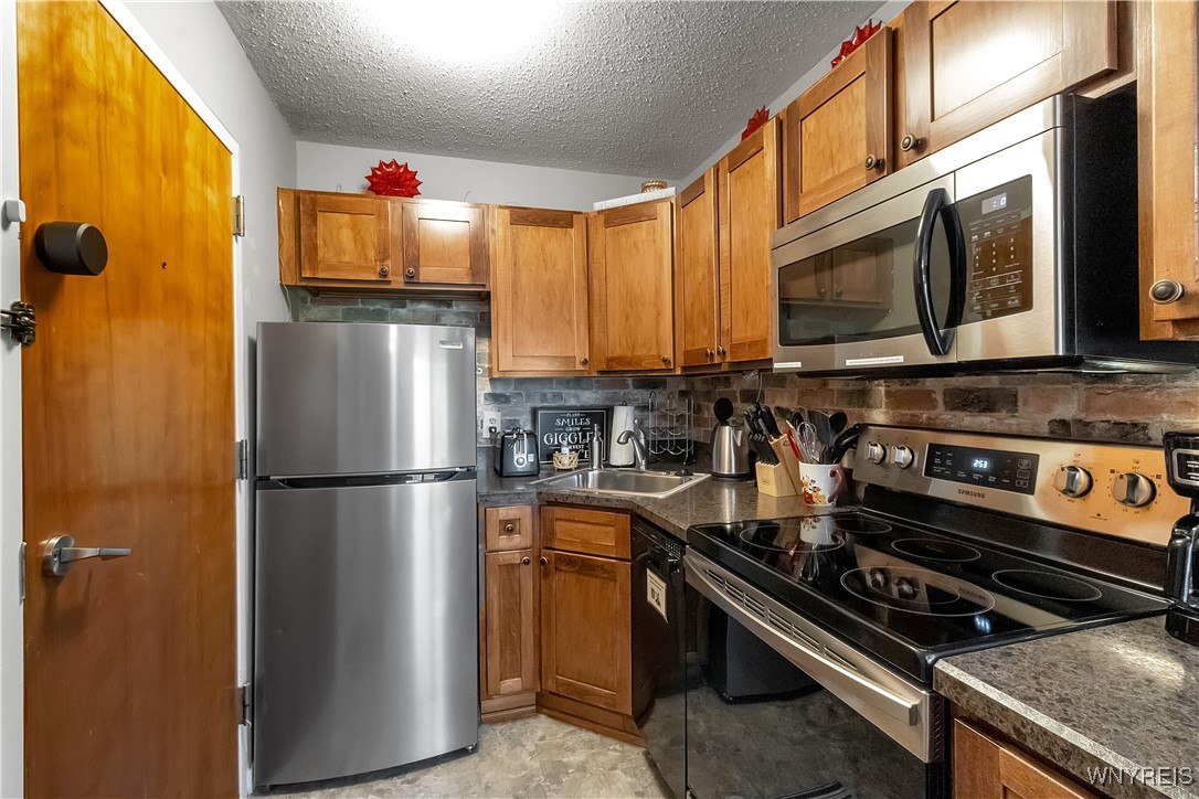 B102 Snowpine, Ellicottville, New York image 20