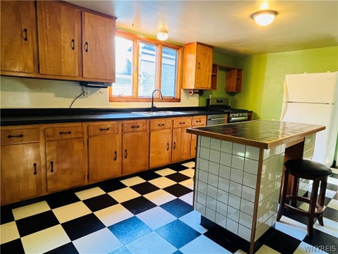 Tiny photo for 107 Claremont Avenue, Buffalo, NY 14222 (MLS # B1723089)