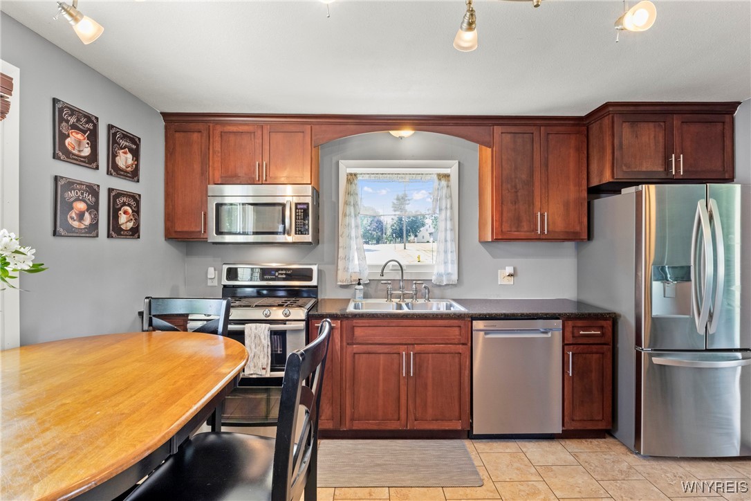 43 Linden Avenue