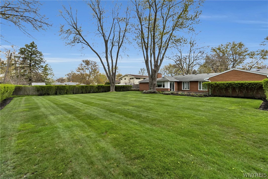 130 Troy Del Way