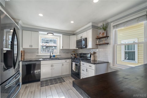 Tiny photo for 161 Whitfield Avenue, Buffalo, NY 14220 (MLS # B1724301)
