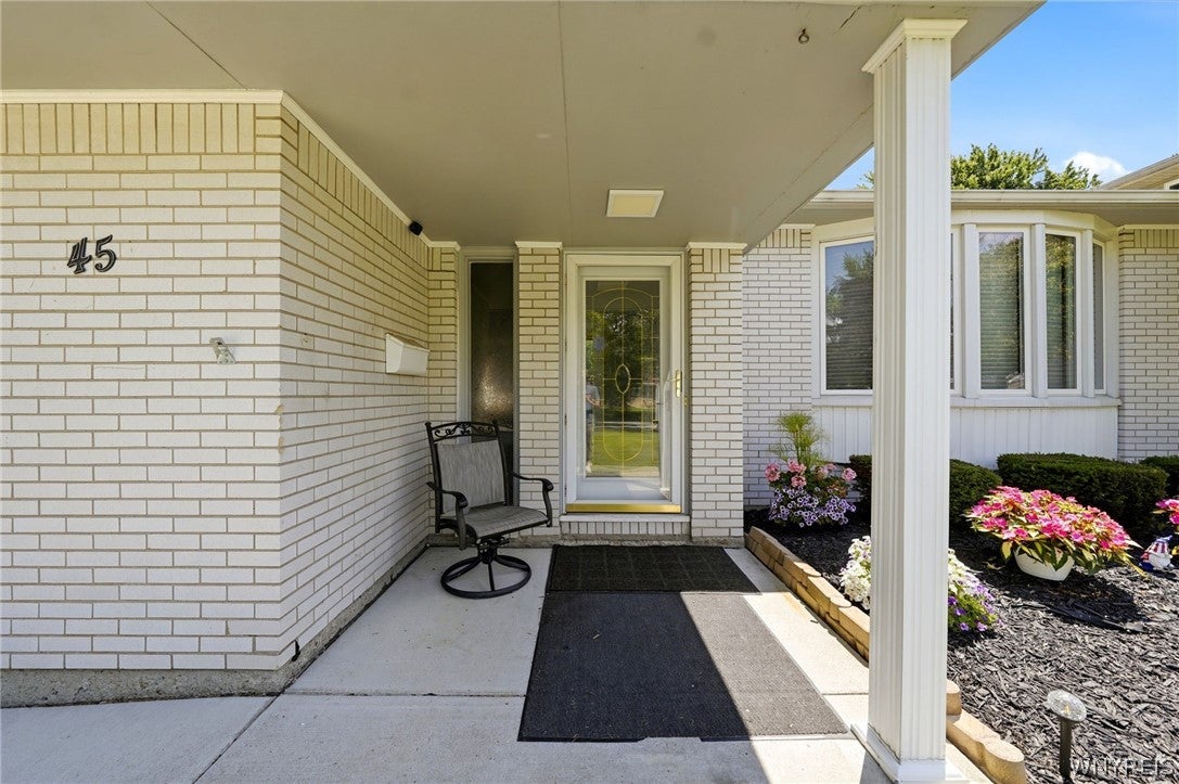 45 Mahogany Drive