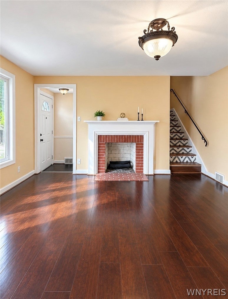 321 Niagara Falls Boulevard