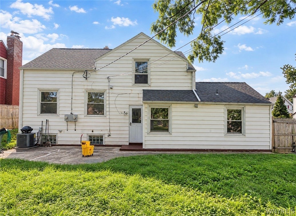 321 Niagara Falls Boulevard