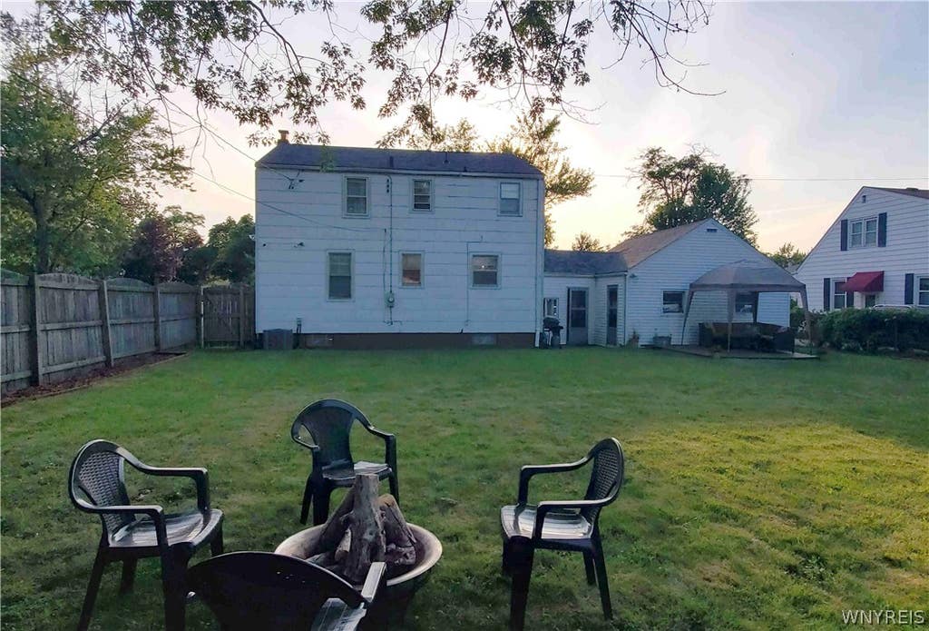 Photo of 275 Capen Boulevard BLVD, Amherst, NY 14226 (MLS # B1704807)