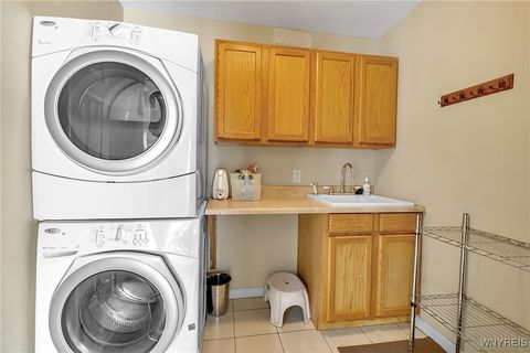 Tiny photo for 33 Vassar Drive, Amherst, NY 14068 (MLS # B1654674)