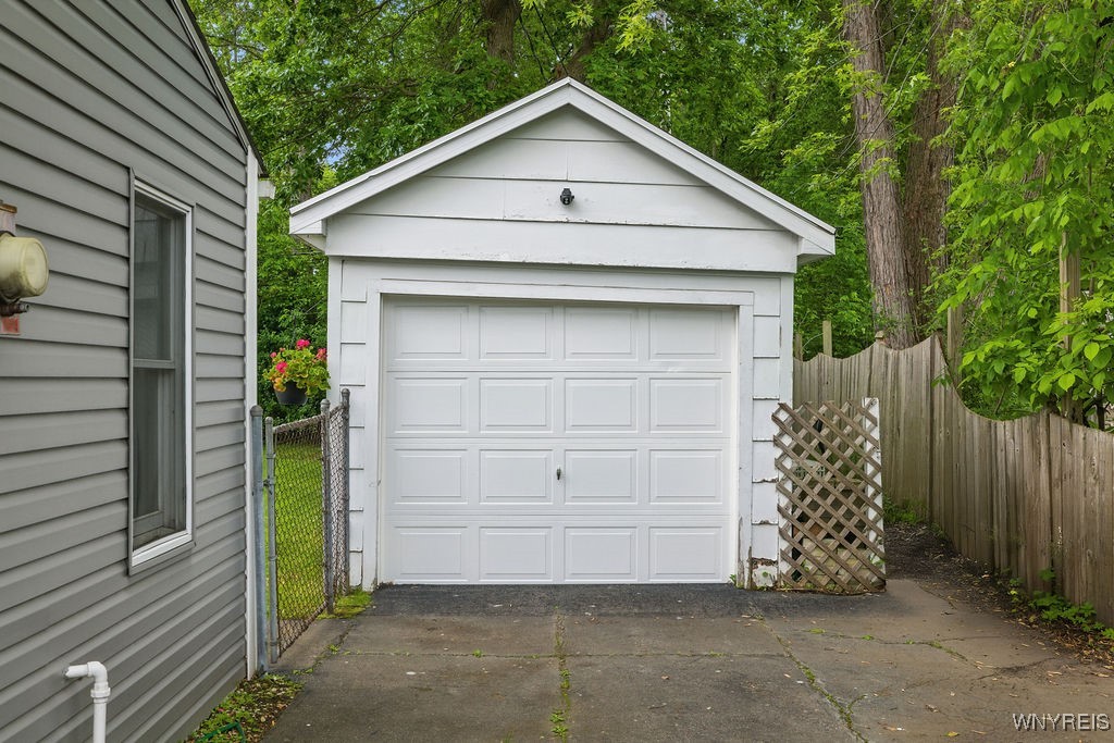 270 Koenig Road, Tonawanda, New York image 3