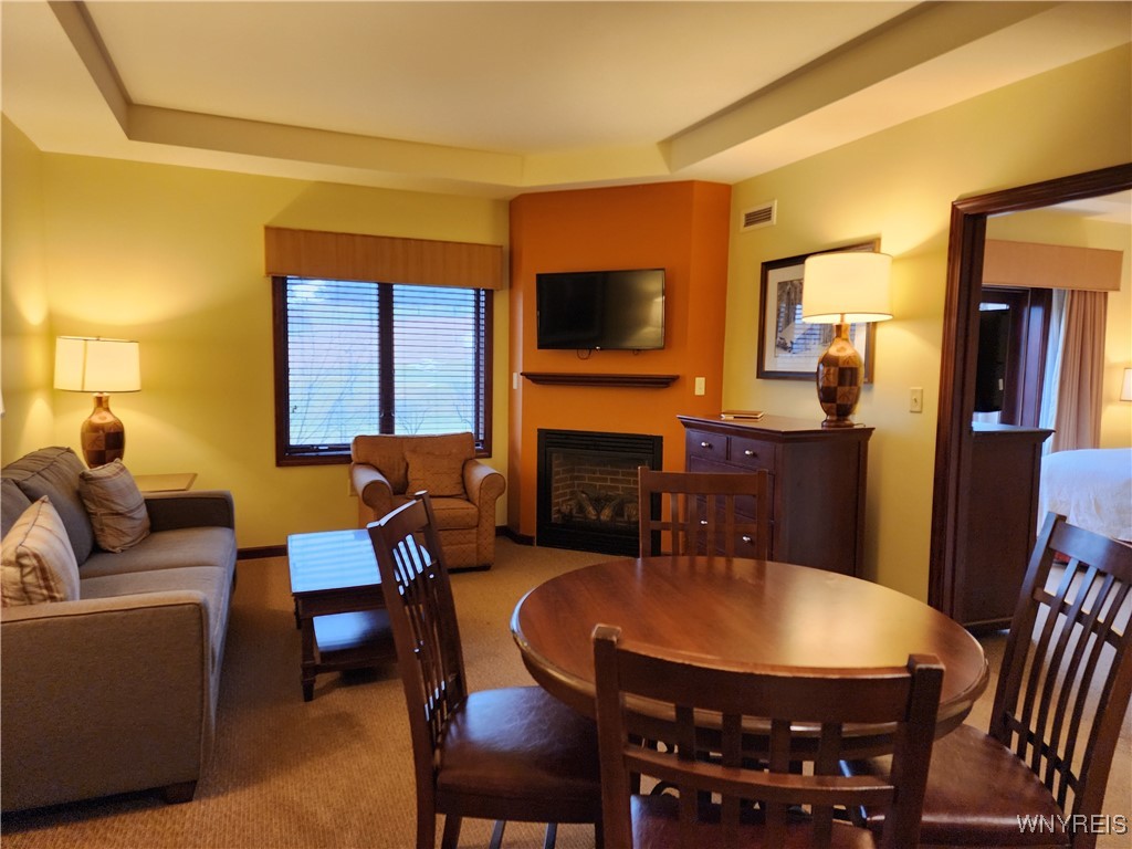 317/319-4 Tamarack, Ellicottville, New York image 9