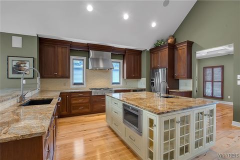 Tiny photo for 112 Haverford Lane, Amherst, NY 14221 (MLS # B1655222)