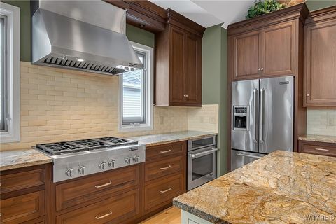 Tiny photo for 112 Haverford Lane, Amherst, NY 14221 (MLS # B1655222)