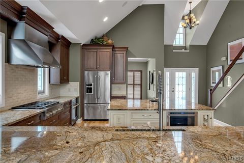 Tiny photo for 112 Haverford Lane, Amherst, NY 14221 (MLS # B1655222)