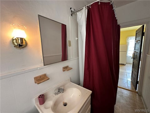 Tiny photo for 35 Columbus Avenue, Buffalo, NY 14220 (MLS # B1702434)