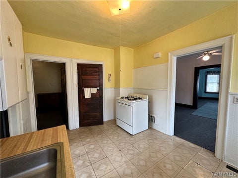 Tiny photo for 35 Columbus Avenue, Buffalo, NY 14220 (MLS # B1702434)