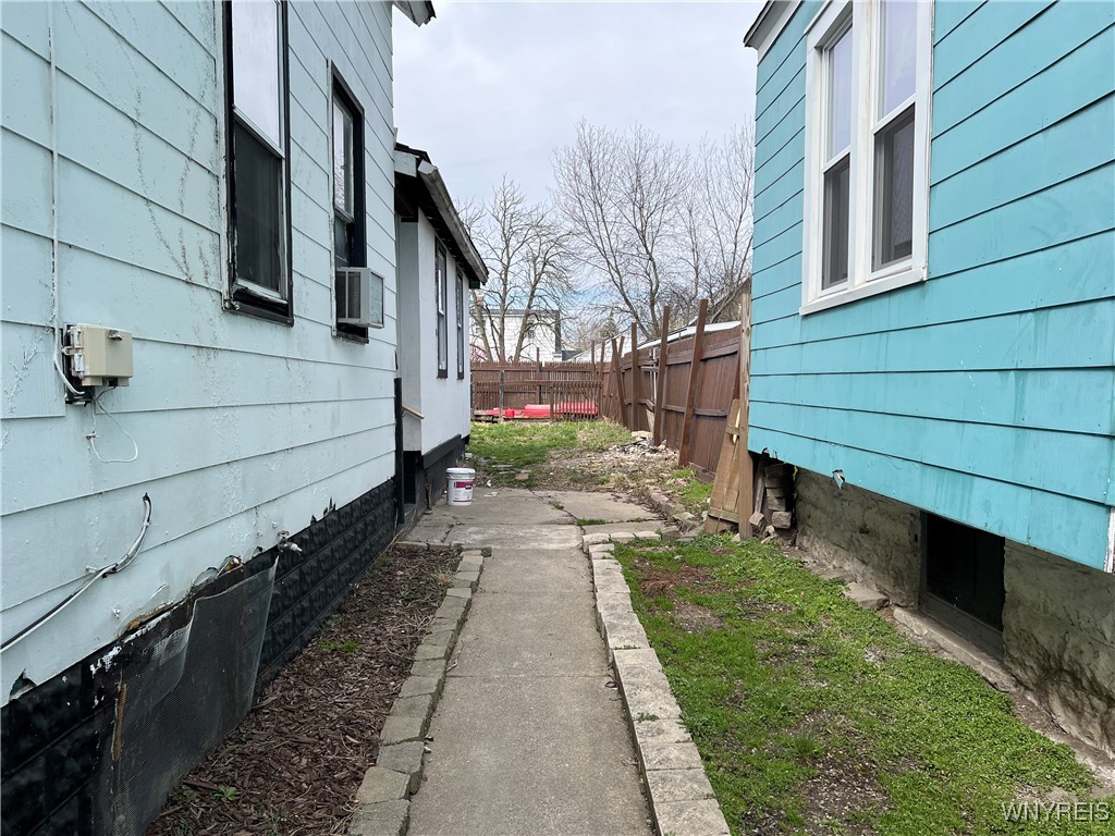 86 Moreland Street, Buffalo, New York image 6