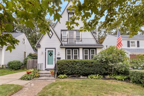 Photo of 60 Windermere Boulevard, Amherst, NY 14226 (MLS # B1715415)