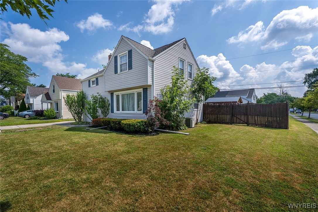 165 Kelvin Drive