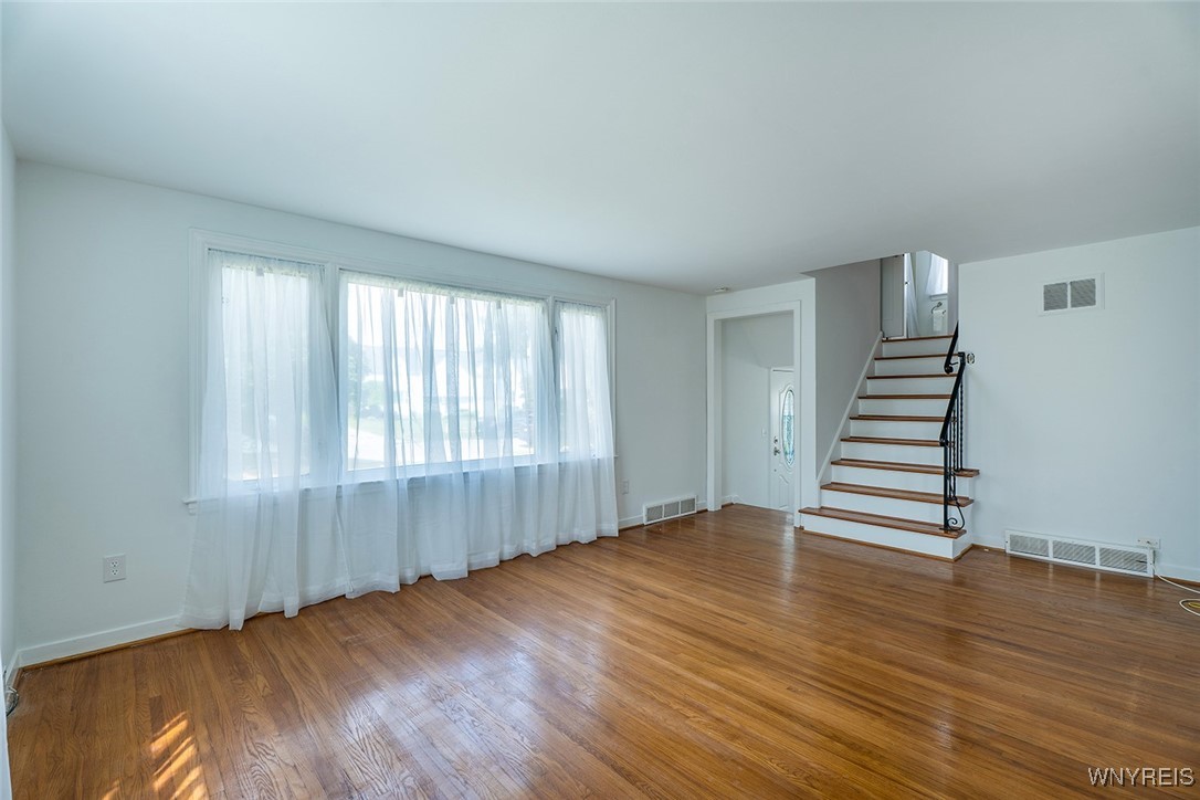 165 Kelvin Drive