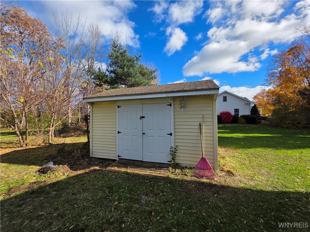 Yates, New York 14098, United States, 3 Bedrooms Bedrooms, ,3 BathroomsBathrooms,Residential,Active,239689