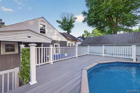 Tiny photo for 316 North Avenue, North Tonawanda, NY 14120 (MLS # B1684475)