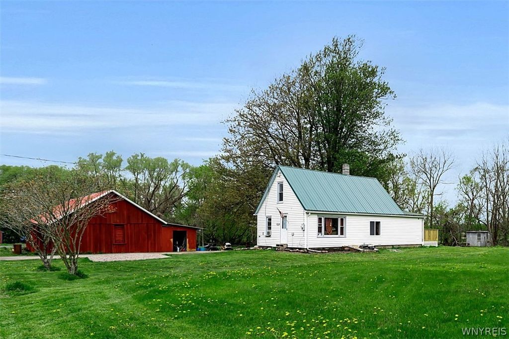 Photo of 15155 White City Road, Barre, NY 14411 (MLS # B1679072)