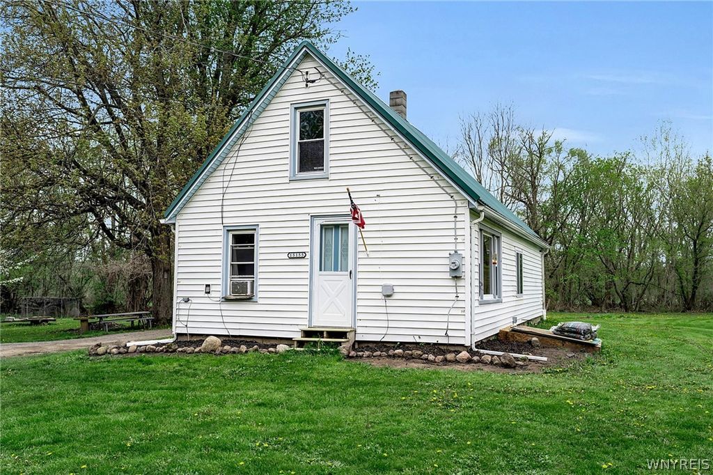 Photo of 15155 White City Road, Barre, NY 14411 (MLS # B1679072)