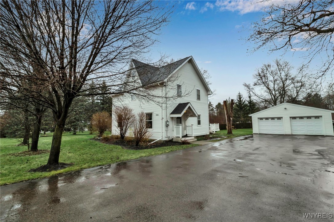 7881 Seneca Street, Elma, New York image 1