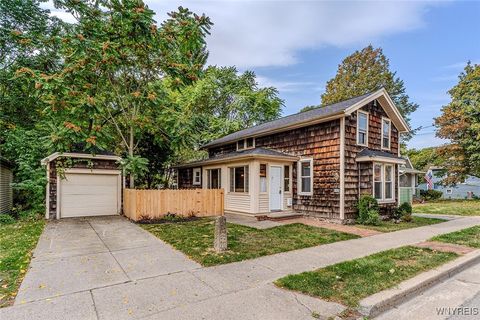 Photo of 66 Evans Street, Amherst, NY 14221 (MLS # B1640450)