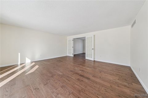 Tiny photo for 3545 Heatherwood Drive, Hamburg, NY 14075 (MLS # B1660816)