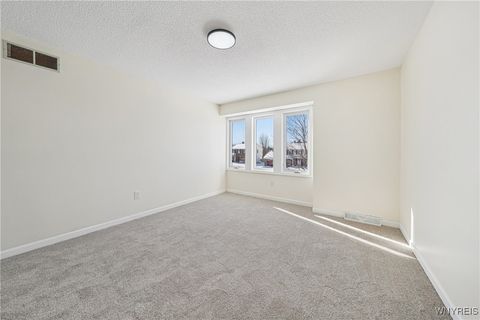 Tiny photo for 3545 Heatherwood Drive, Hamburg, NY 14075 (MLS # B1660816)