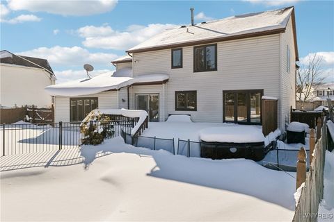 Tiny photo for 3545 Heatherwood Drive, Hamburg, NY 14075 (MLS # B1660816)