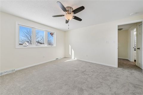 Tiny photo for 3545 Heatherwood Drive, Hamburg, NY 14075 (MLS # B1660816)