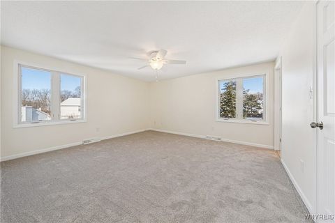 Tiny photo for 3545 Heatherwood Drive, Hamburg, NY 14075 (MLS # B1660816)