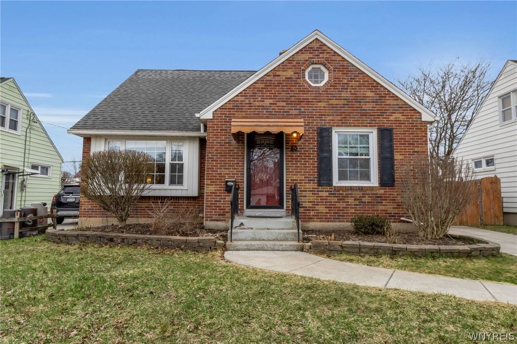 Photo of 75 Albion Avenue, Amherst, NY 14226 (MLS # B1669984)