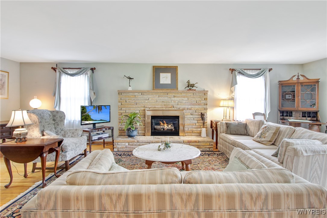 63 Lombardy Street, Lancaster, New York image 11