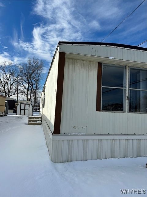 Photo of 3473 South Park #C10 Avenue, Hamburg, NY 14219 (MLS # B1654258)