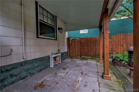 Tiny photo for 610 Ashland Avenue #1, Buffalo, NY 14222 (MLS # B1708574)