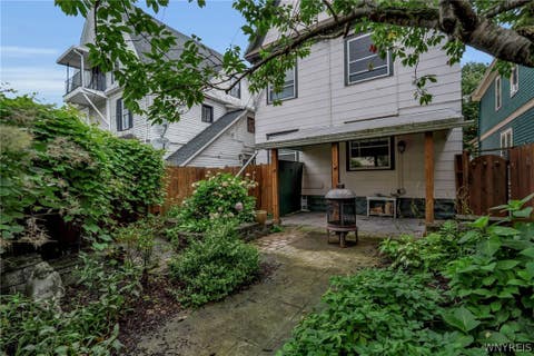 Tiny photo for 610 Ashland Avenue #1, Buffalo, NY 14222 (MLS # B1708574)