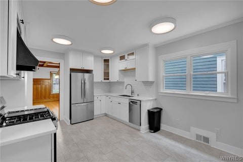 Tiny photo for 610 Ashland Avenue #1, Buffalo, NY 14222 (MLS # B1708574)