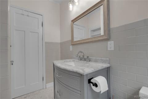 Tiny photo for 610 Ashland Avenue #1, Buffalo, NY 14222 (MLS # B1708574)