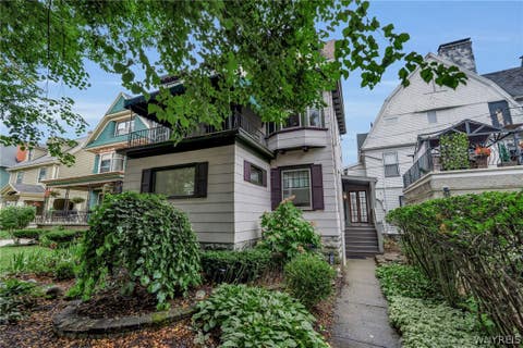 Tiny photo for 610 Ashland Avenue #1, Buffalo, NY 14222 (MLS # B1708574)