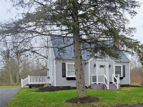 Homes For Sale - 1214 Saunders Sett Road<br/> Lewiston, NY 14305
