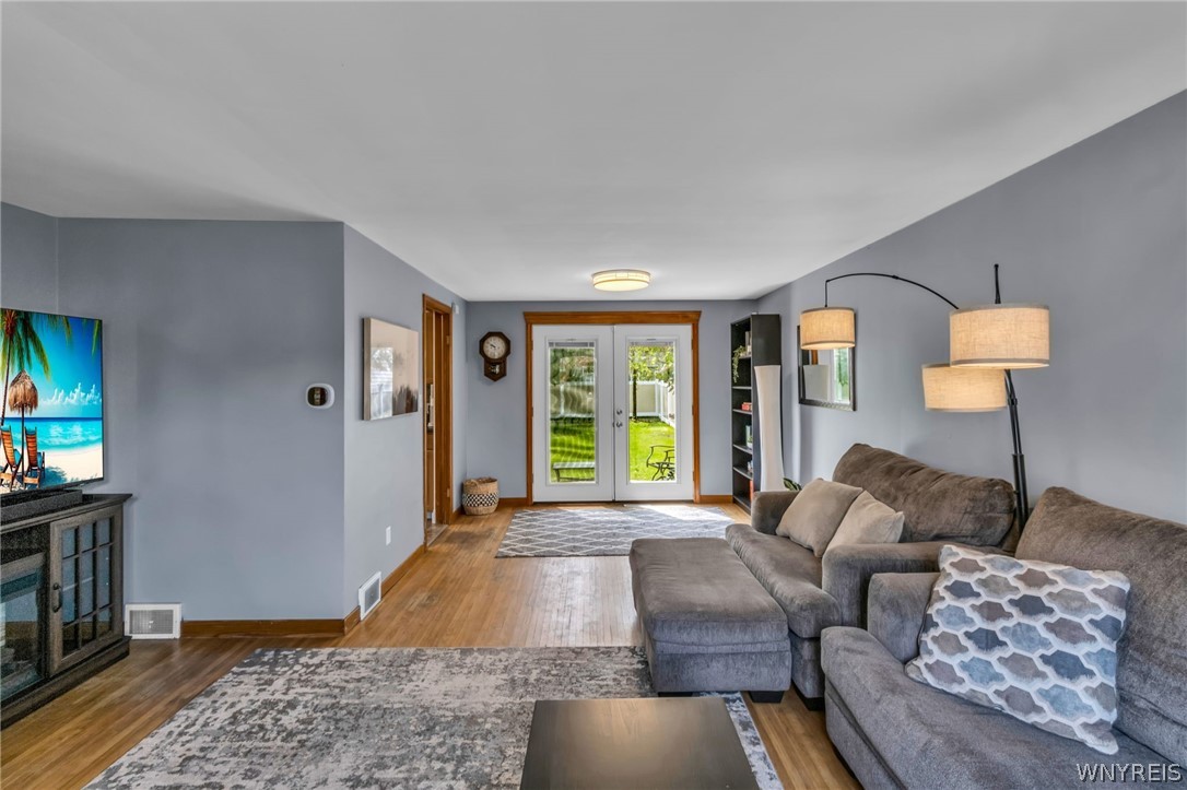 7 Kendale Road