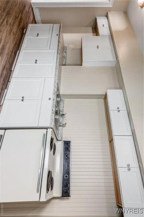 Tiny photo for 1906 Whitney Avenue, Niagara Falls, NY 14301 (MLS # B1656582)