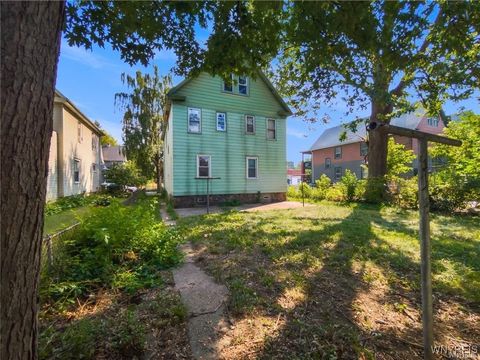 Tiny photo for 1906 Whitney Avenue, Niagara Falls, NY 14301 (MLS # B1656582)