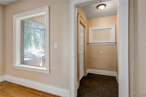 Tiny photo for 1906 Whitney Avenue, Niagara Falls, NY 14301 (MLS # B1656582)