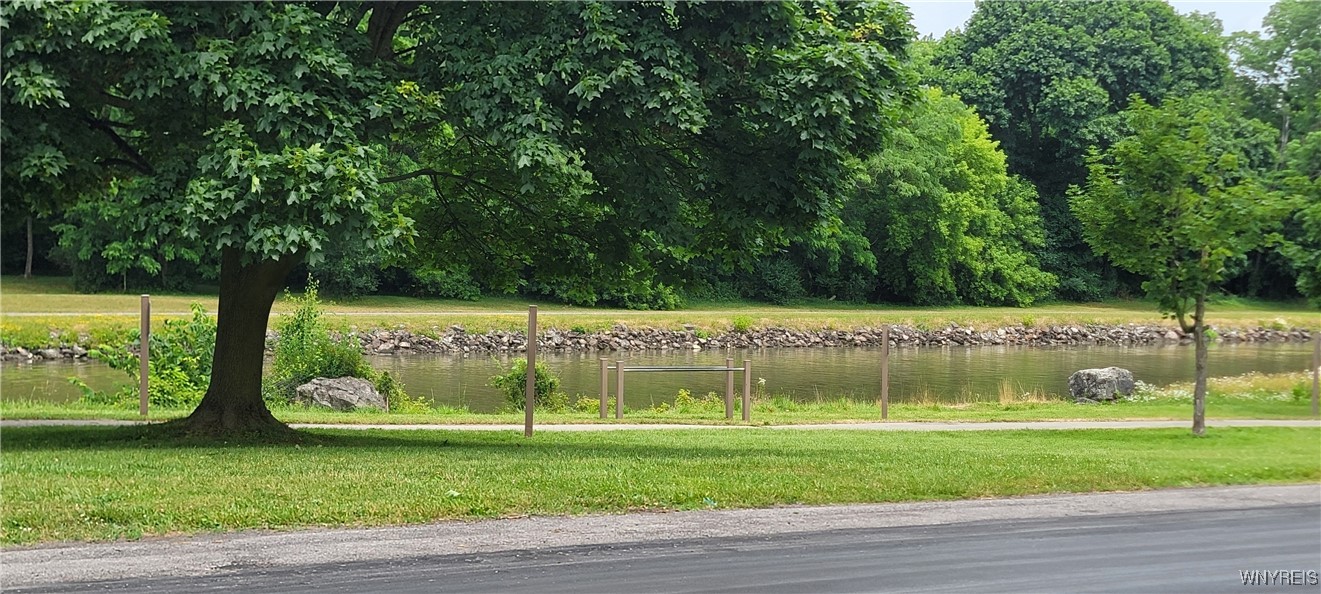 Lockport City, New York 14094, United States, 3 Bedrooms Bedrooms, ,3 BathroomsBathrooms,Residential,Active,163802