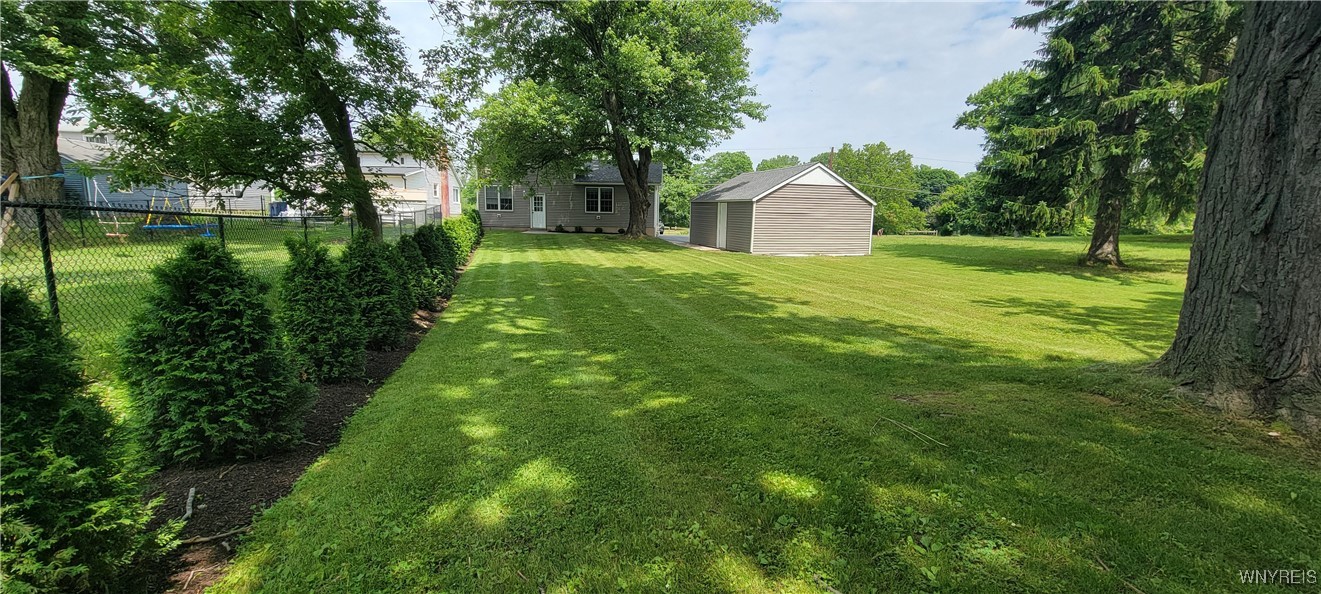 Lockport City, New York 14094, United States, 3 Bedrooms Bedrooms, ,3 BathroomsBathrooms,Residential,Active,163802